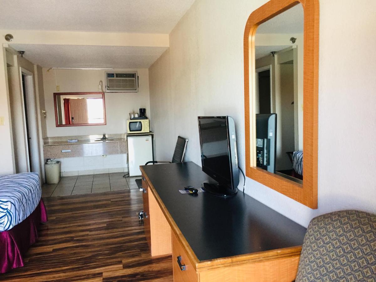 Bear Mount Inn & Suites Pigeon Forge Extérieur photo
