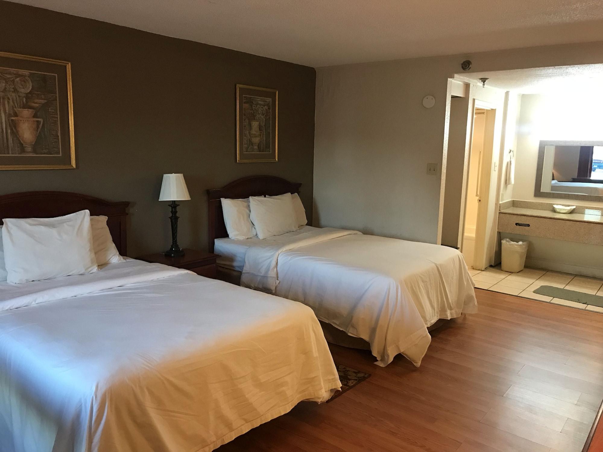 Bear Mount Inn & Suites Pigeon Forge Extérieur photo