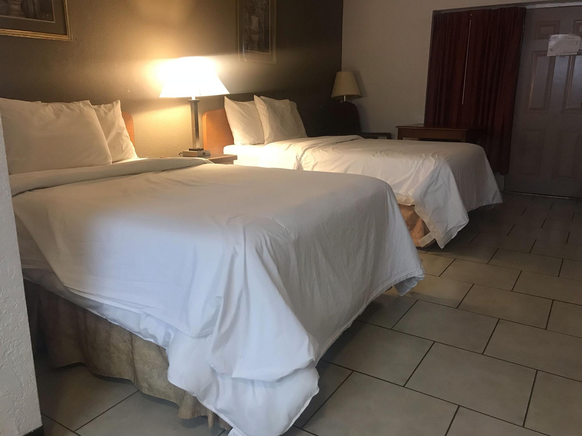 Bear Mount Inn & Suites Pigeon Forge Extérieur photo