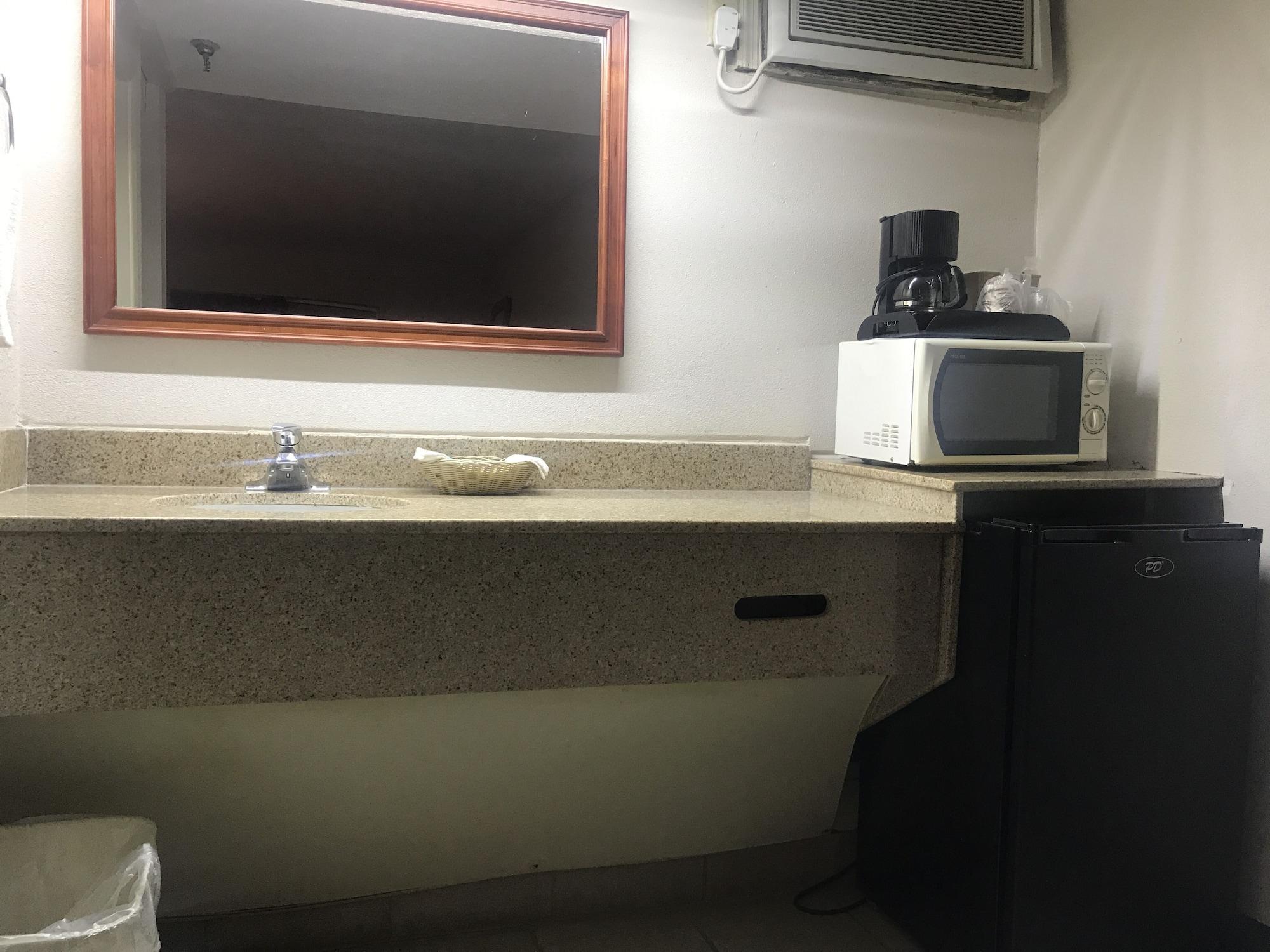 Bear Mount Inn & Suites Pigeon Forge Extérieur photo