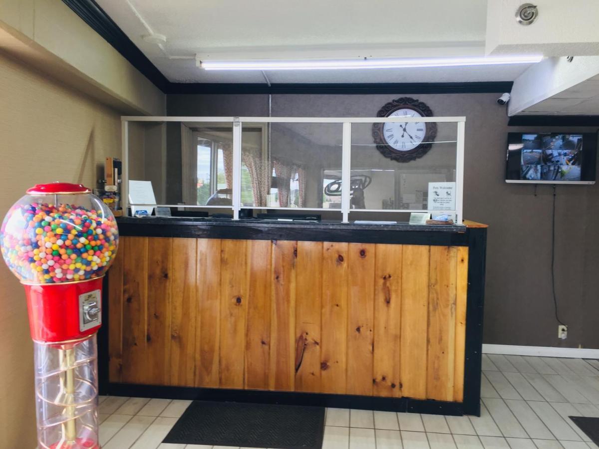 Bear Mount Inn & Suites Pigeon Forge Extérieur photo
